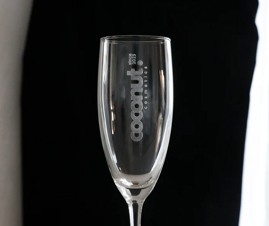 The Benefits of Ordering Personalised Glassware with Your Logo & Business Details