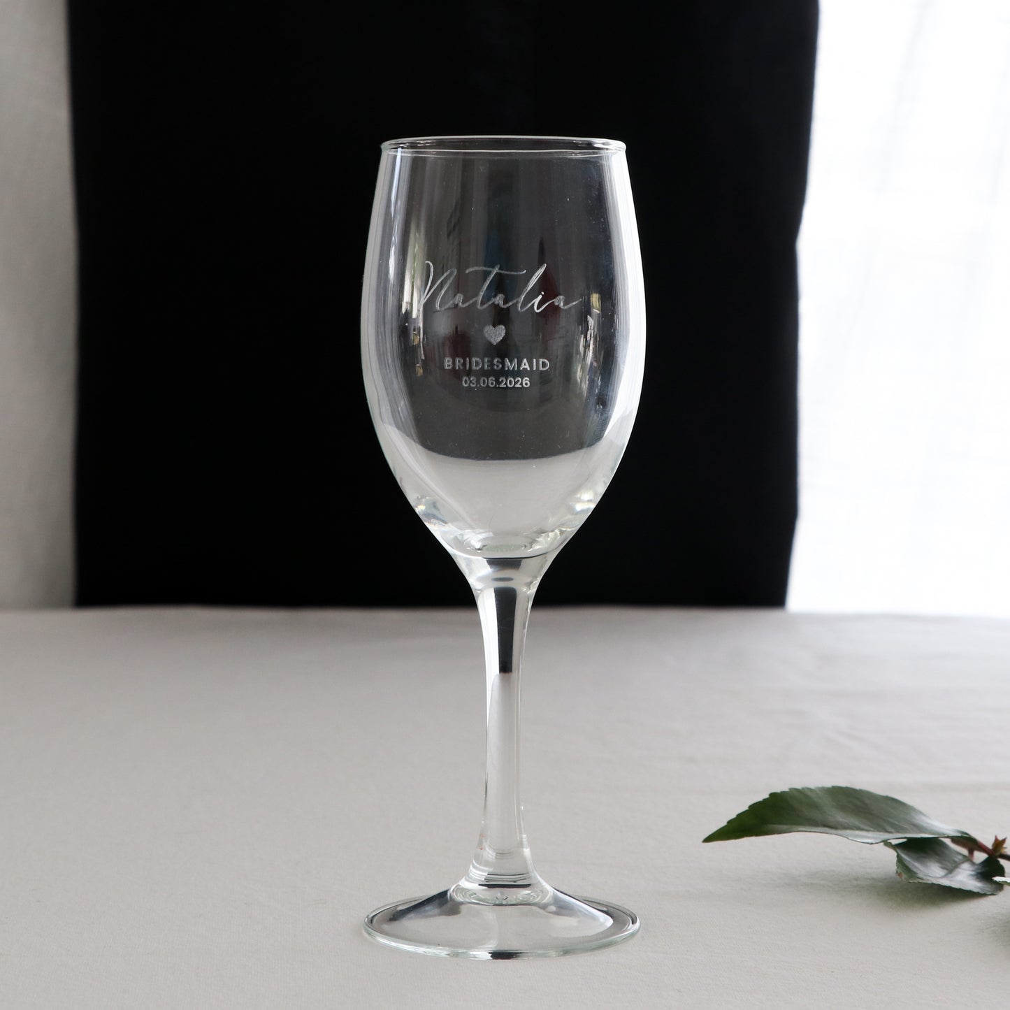 Engraved Bridesmaid/Maid of Honour Wedding Wine Glass